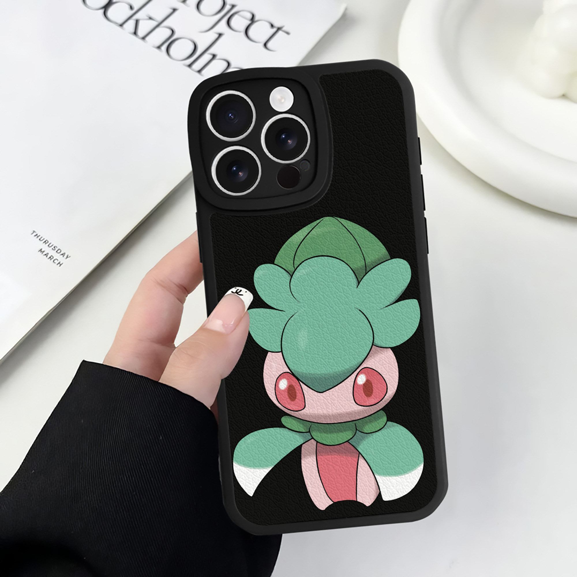 （画像用） ポケットモンスター Pokémon 【iPhone 16シリーズ対応】シリコンスマホケース（レザー調） 材質：シリコン